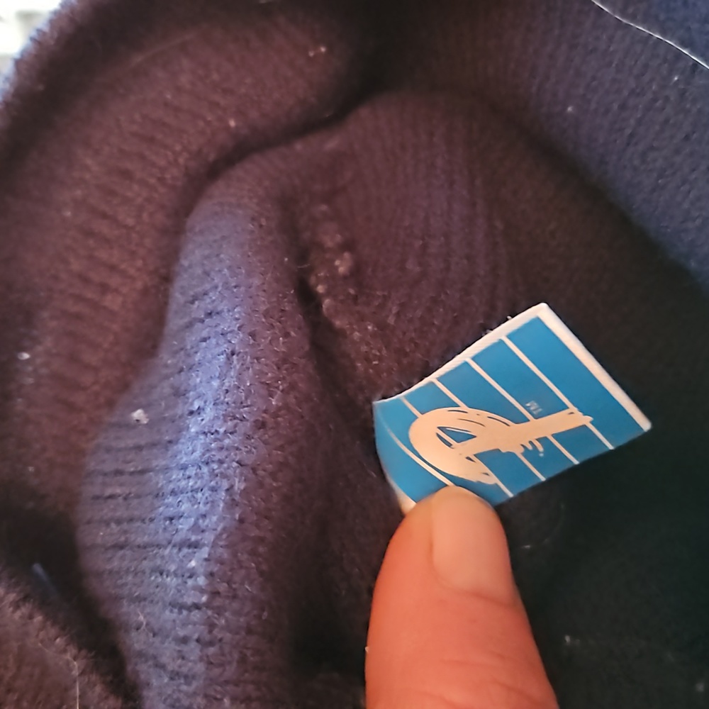 Mens stocking hat - Picture 3 of 4